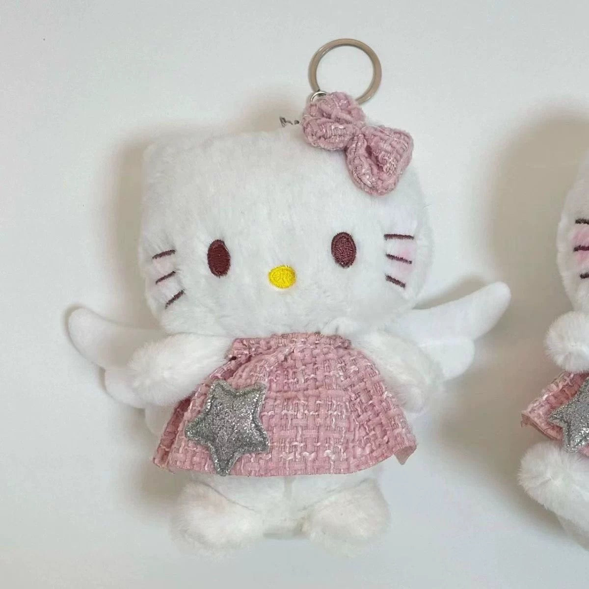 Kitty star plushie keychain