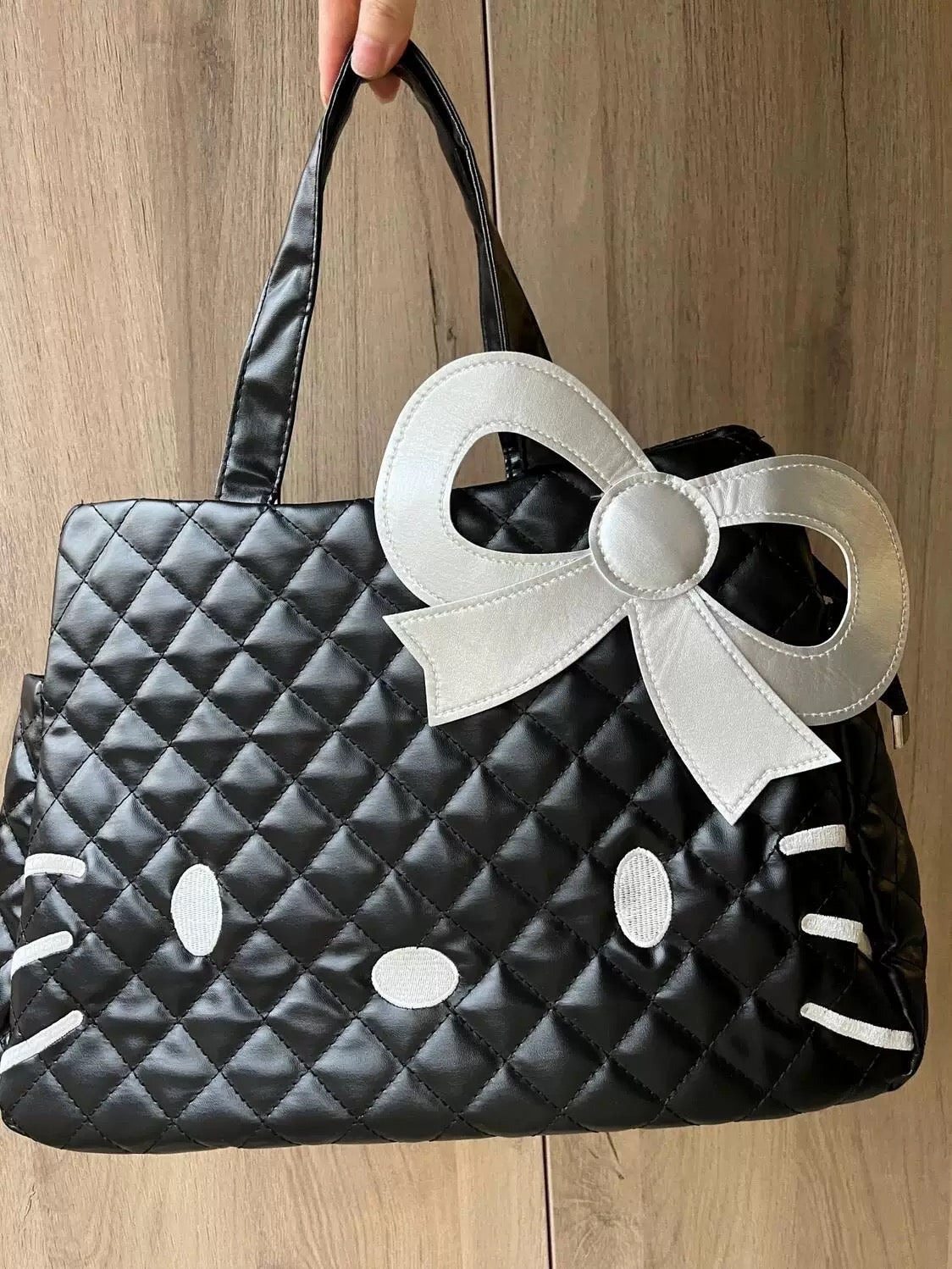 Kitty Glamour Quilted Handbag