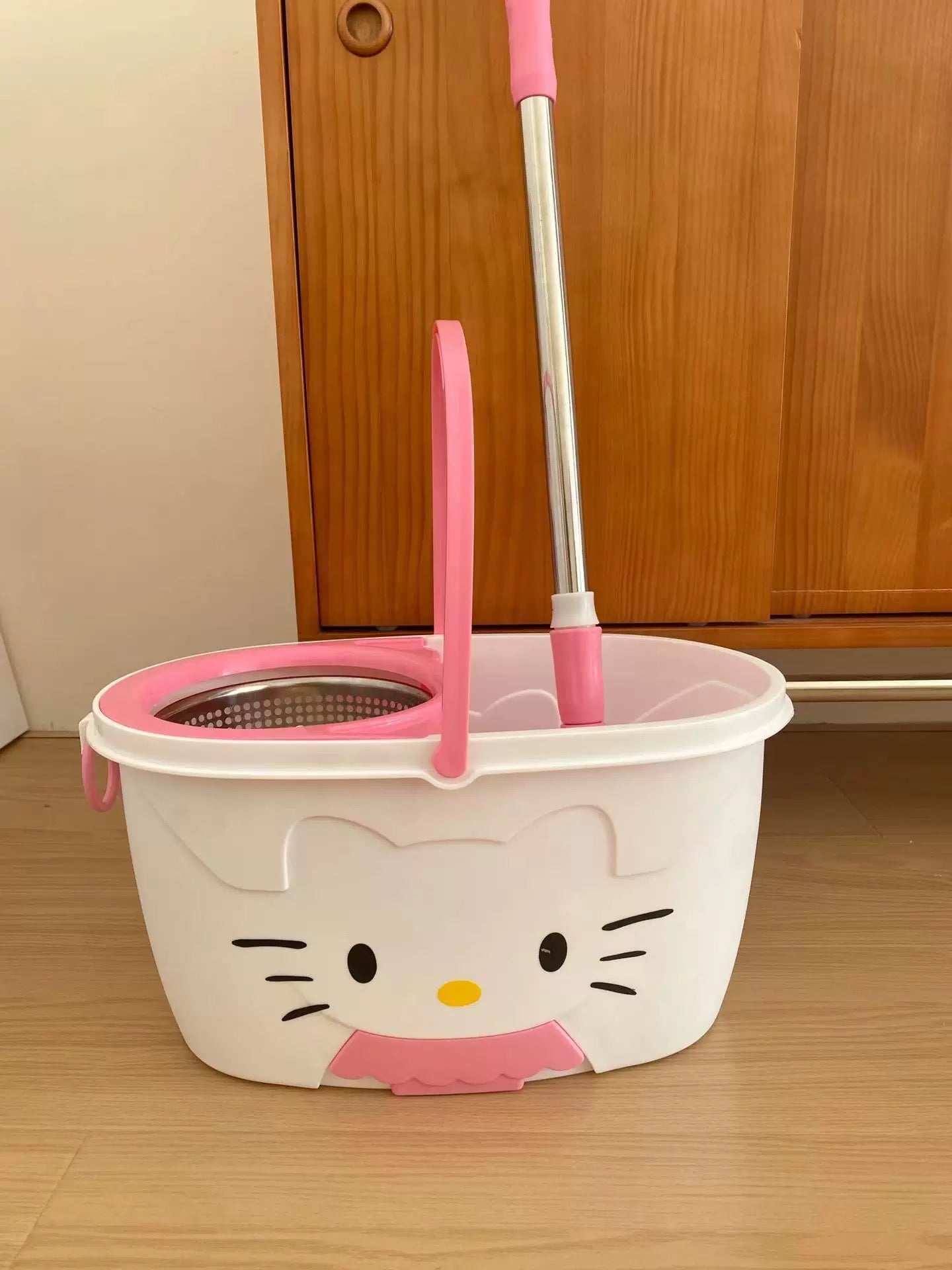 Kitty Mopping Set